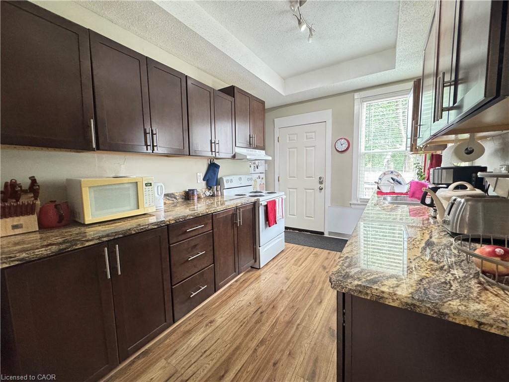Residential Lease in Hamilton 2