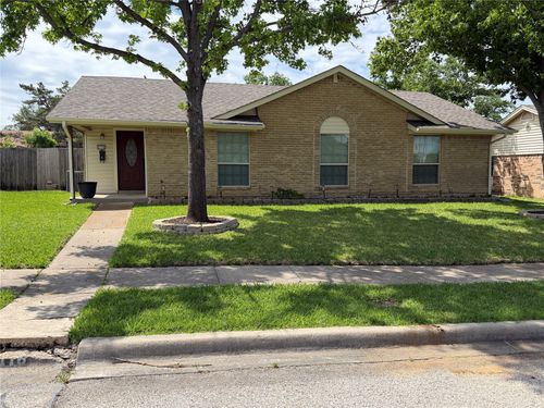 2116 Placid Drive, Carrollton, TX, 75007 | Card Image