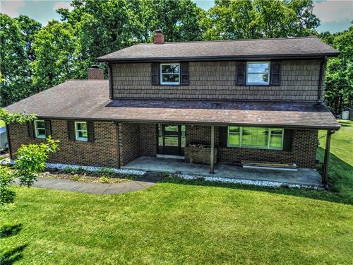 110 Windy Pines Ln, Tarentum, PA, 15084 | Card Image