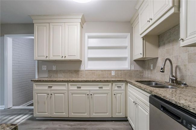 1991 Plantation Ln, House other with 5 bedrooms, 2 bathrooms and null parking in Chamblee GA | Image 5