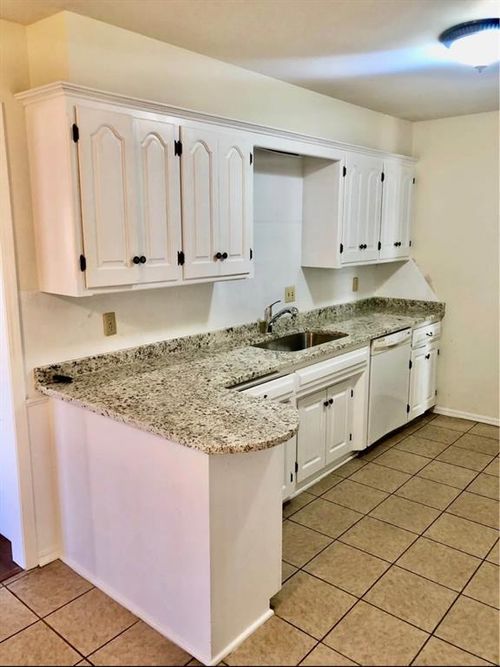 3648 Rolling Ln, Oklahoma City, OK, 73110-1216 | Card Image