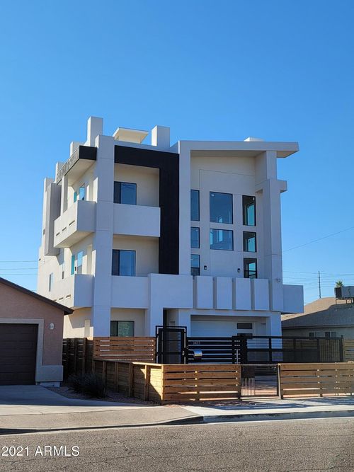 1825 E Adams St, Phoenix, AZ, 85034-1214 | Card Image