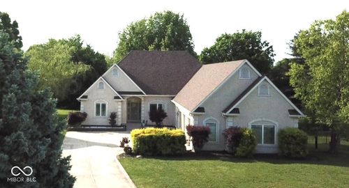 129 Back Creek Overlook, Greenwood, IN, 46142-4732 | Card Image