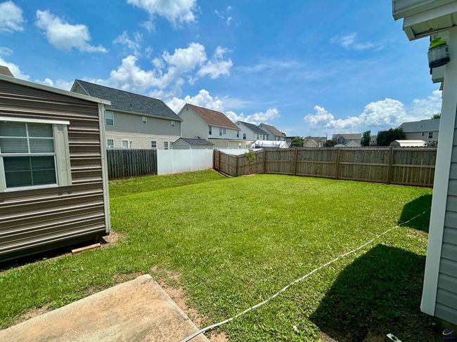 208 Burr Dr, House other with 3 bedrooms, 2 bathrooms and null parking in Byron GA | Image 46