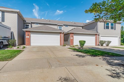 25151 Faraday Rd, Manhattan, IL, 60442-6215 | Card Image