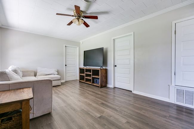 801 Robert Lee Hwy, House other with 4 bedrooms, 3 bathrooms and 2 parking in Sterling City TX | Image 6