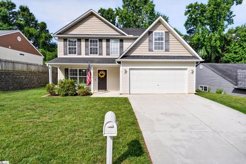 6 Red Shirt Ct, Greer, SC, 29651-3011 | Card Image