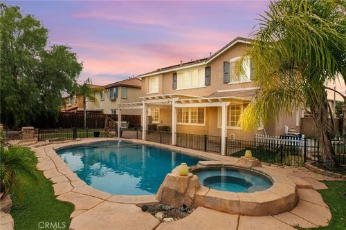 53051 Imperial St, Lake Elsinore, CA, 92532-1647 | Card Image