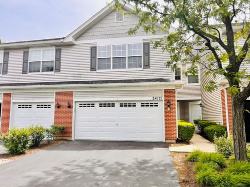24121 Walnut Cir, Plainfield, IL, 60585-2471 | Card Image