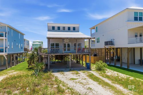 1425 W Lagoon Ave, Gulf Shores, AL, 36542-6125 | Card Image