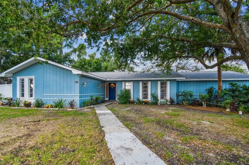 9516 Merrimoor Boulevard, SEMINOLE, FL, 33777 | Card Image