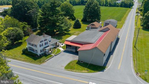 9449 Elizabethtown Rd, ELIZABETHTOWN, PA, 17022 | Card Image