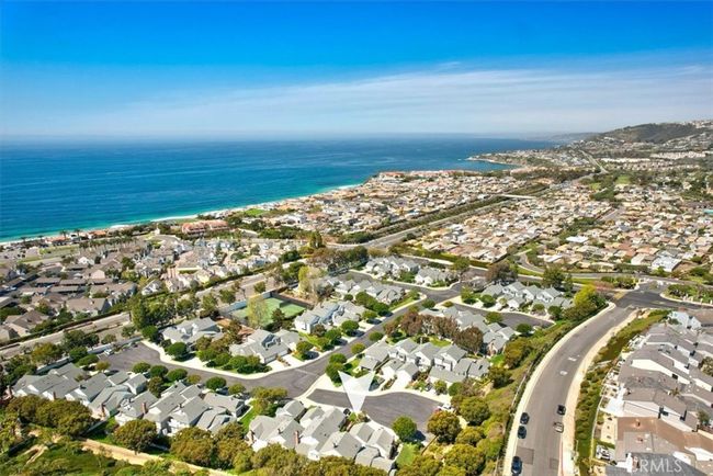 33976 Cape Cv, Townhouse with 3 bedrooms, 3 bathrooms and 4 parking in Dana Point CA | Image 38