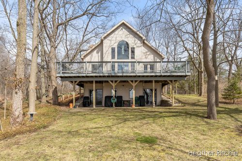 4066 Lake Dr, Allegan, MI, 49010-8904 | Card Image