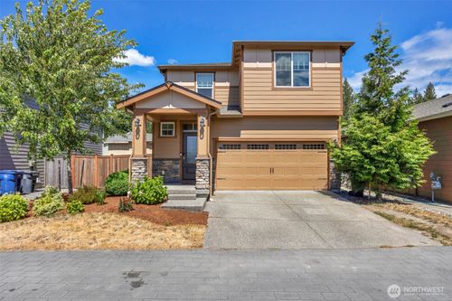 5733 86th Dr Ne, Marysville, WA, 98270-7434 | Card Image