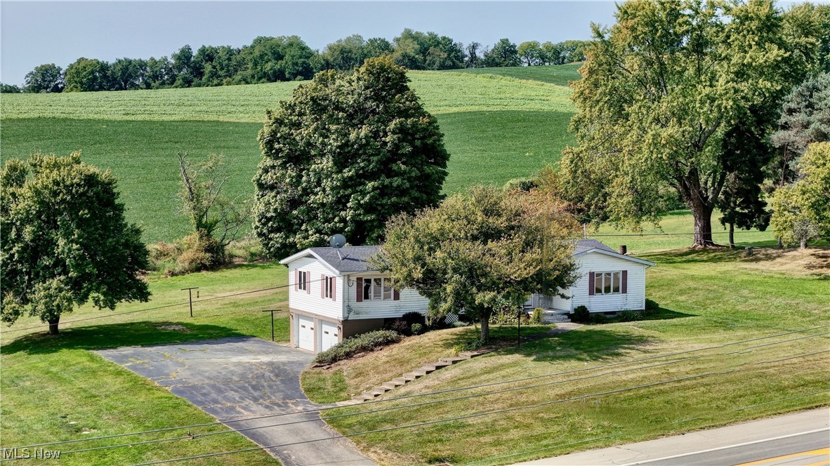 State Route 39 , Millersburg, OH 44654