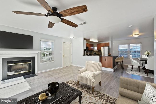 11025 Sentry Ridge Rd, Condo with 2 bedrooms, 2 bathrooms and null parking in MANASSAS VA | Image 8