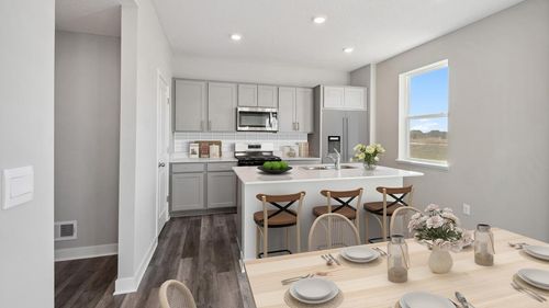 2087 Rainier Dr, Shakopee, MN, 55379-5471 | Card Image