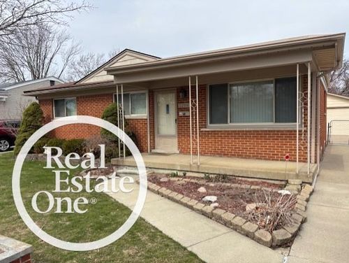 22943 Masonic Blvd, Saint Clair Shores, MI, 48082-1305 | Card Image