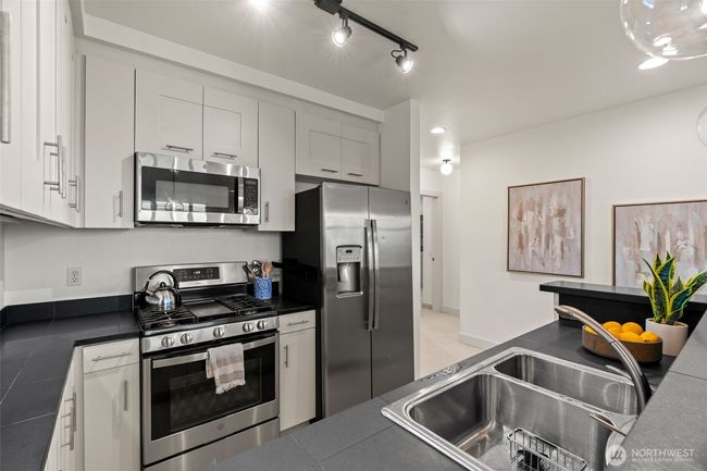 APT-106 - 61 Pine St, Condo with 1 bedrooms, 1 bathrooms and 1 parking in Edmonds WA | Image 15