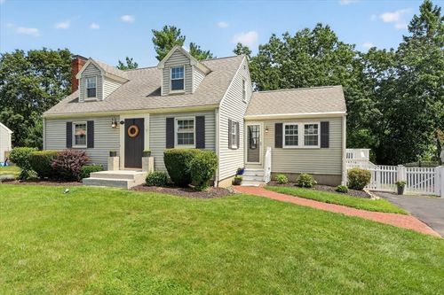 39 Gerard Rd, Norwell, MA, 02061-1517 | Card Image