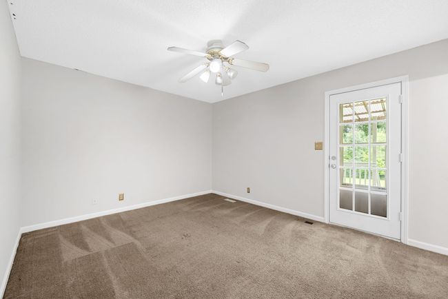 435 Cranklen Cir, House other with 3 bedrooms, 3 bathrooms and 1 parking in Clarksville TN | Image 15
