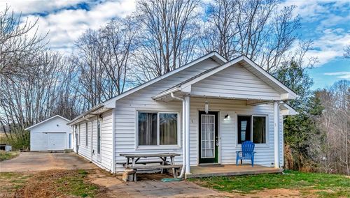 139 Juniper Ln, North Wilkesboro, NC, 28659-7920 | Card Image