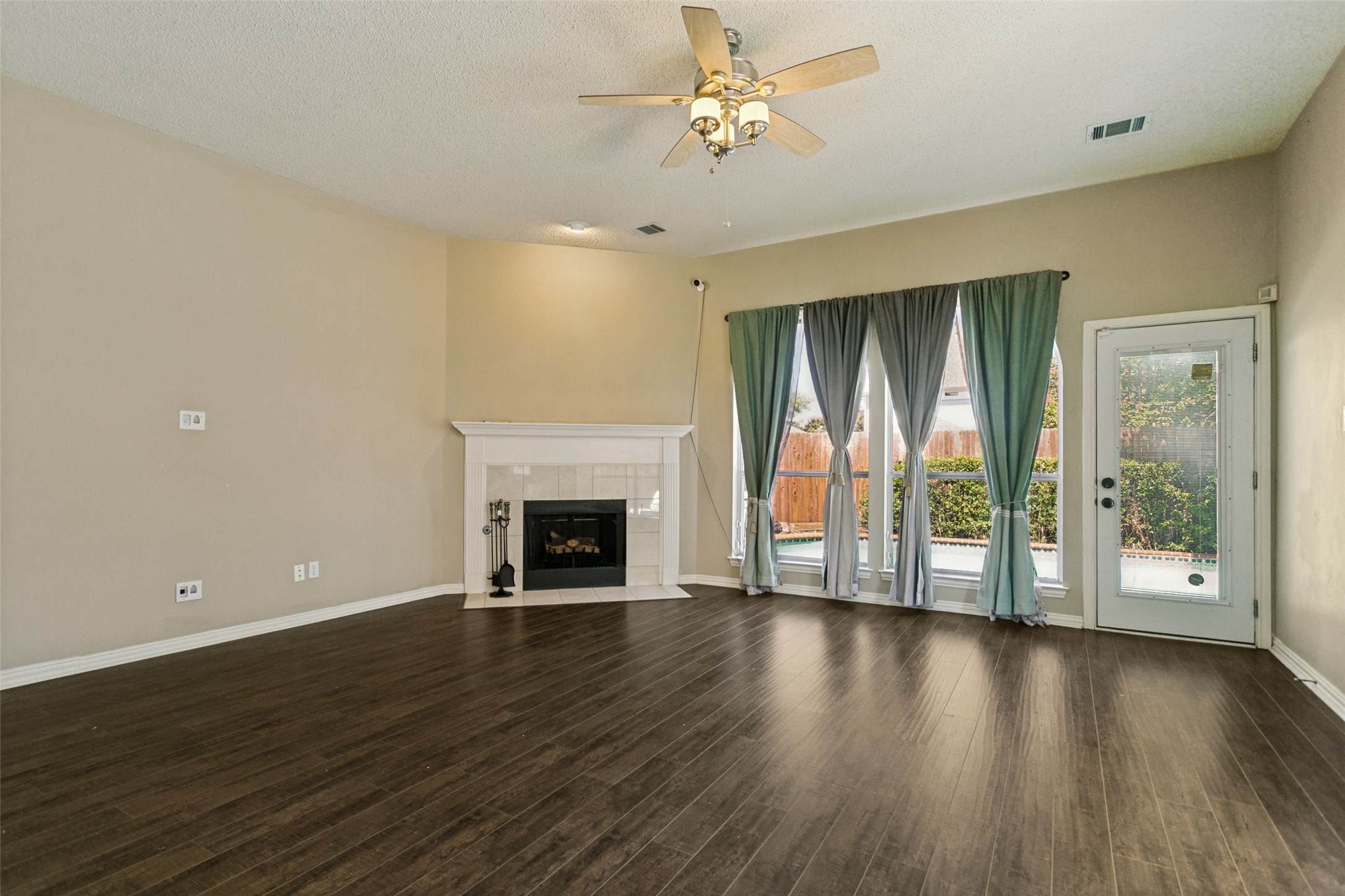 Residential Lease in Plano 4