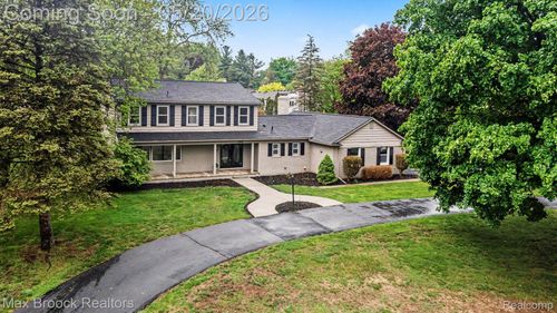 2808 Donegal Dr, Troy, MI, 48098-2117 | Card Image