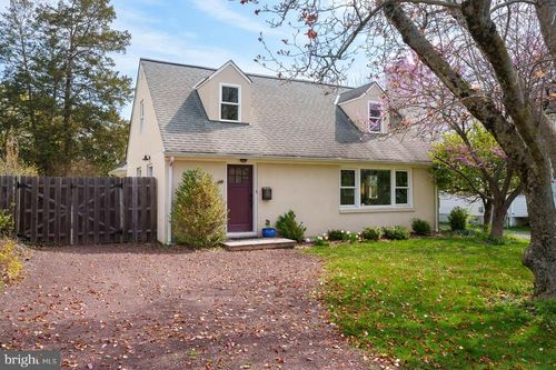 69 Leavitt Ln, Princeton, NJ, 08540-3921 | Card Image