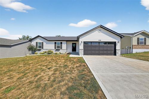 126 Chestnut Ridge Dr, Wright City, MO, 63390-2000 | Card Image