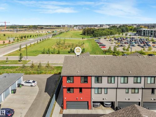 35-11910 35 Ave Sw, Edmonton, AB, T6W4Z8 | Card Image