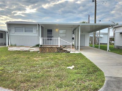 front yard and porch | Image 3