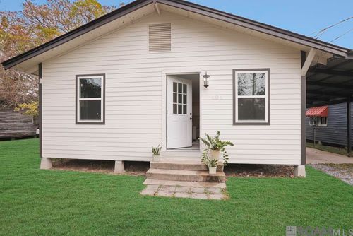 404 W New River St, Gonzales, LA, 70737-2545 | Card Image