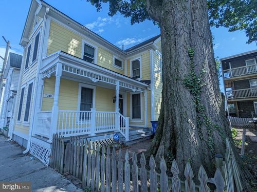 306 N Locust St, HAGERSTOWN, MD, 21740-4004 | Card Image