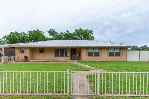431 Kennedy St, Clyde, TX, 79510-4408 | Card Image