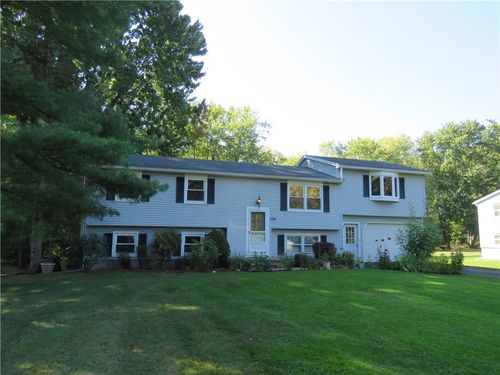 109 Hutchings Rd, Rochester, NY, 14624-1019 | Card Image