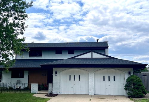 214 Cambridge Ln, Bloomingdale, IL, 60108-1506 | Card Image