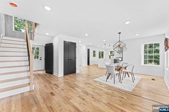 286 Squaw Brook Rd, House other with 5 bedrooms, 5 bathrooms and null parking in North Haledon NJ | Image 17