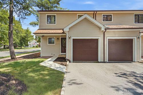 1 Lily Ct, Edison, NJ, 08820-4305 | Card Image