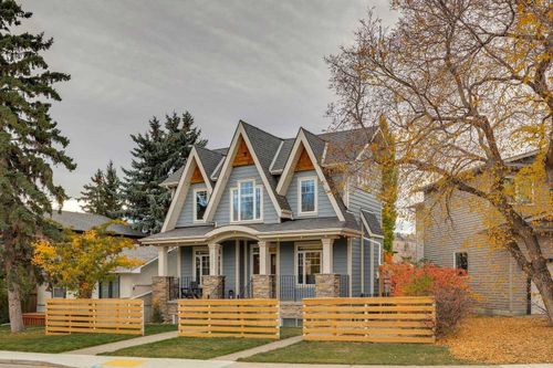 2021 Mackay Rd Nw, Calgary, AB, T3B1C8 | Card Image