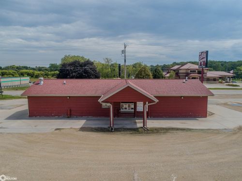 206 Highway 69 N, Forest City, IA, 50436-1538 | Card Image