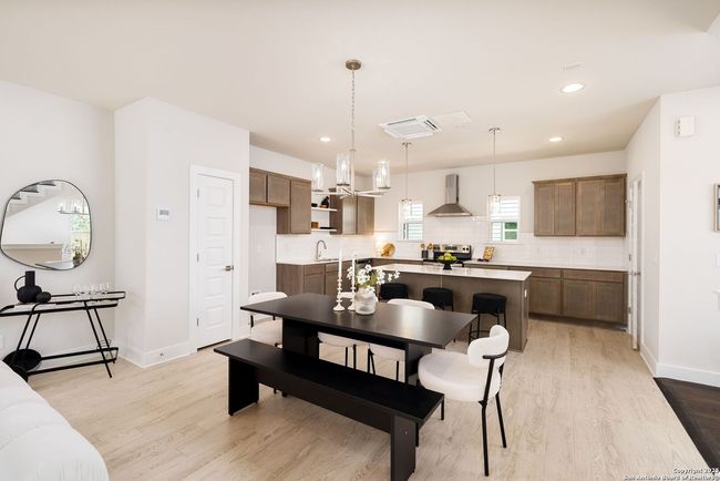 UNIT-1102 - 419 Ira Ave, House other with 3 bedrooms, 4 bathrooms and null parking in San Antonio TX | Image 11