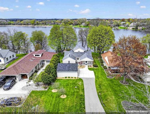 2520 W Palisades Drive, FOX CROSSING, WI, 54915 | Card Image