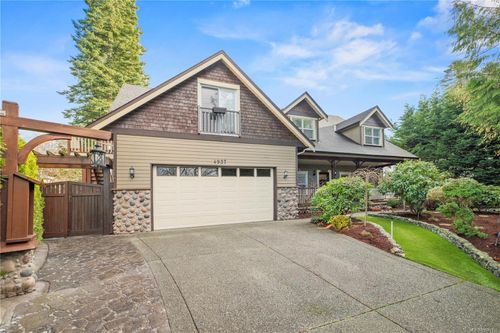 4937 Eagle View Lane, Victoria, BC, V8Y3J9 | Card Image