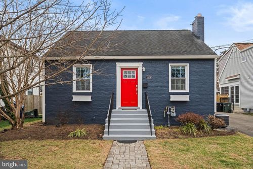 2604 1st St S, ARLINGTON, VA, 22204-1865 | Card Image