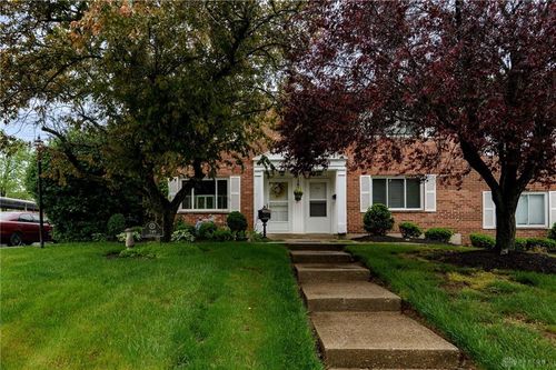 749 Clareridge Ln, Centerville, OH, 45458-2668 | Card Image