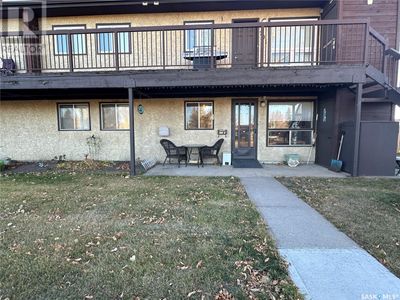 205B - 1350 Gordon Rd, Condo with 2 bedrooms, 1 bathrooms and null parking in Moose Jaw SK | Image 1