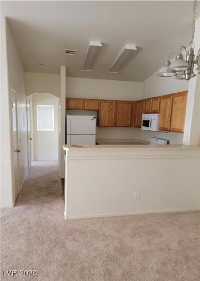 UNIT-101 - 6425 Extreme Shear Ave, Townhouse with 2 bedrooms, 2 bathrooms and null parking in Henderson NV | Image 6