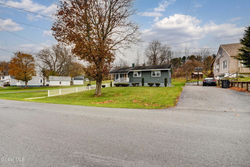 15 Ridge Rd, Canajoharie, NY, 13317-9704 | Card Image